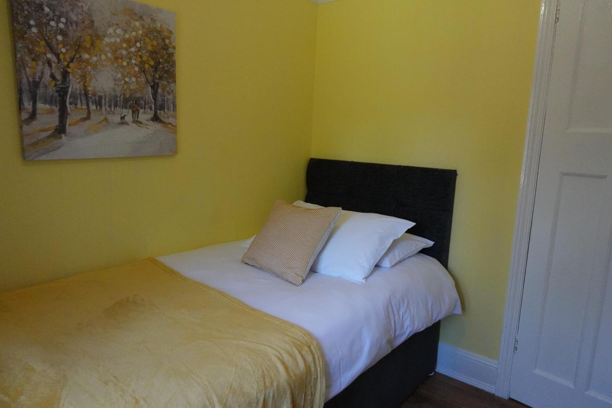Huge 9 Bed Property Sleeps 17, Near Nec, City Centre, Hs2 Бирмингам Екстериор снимка